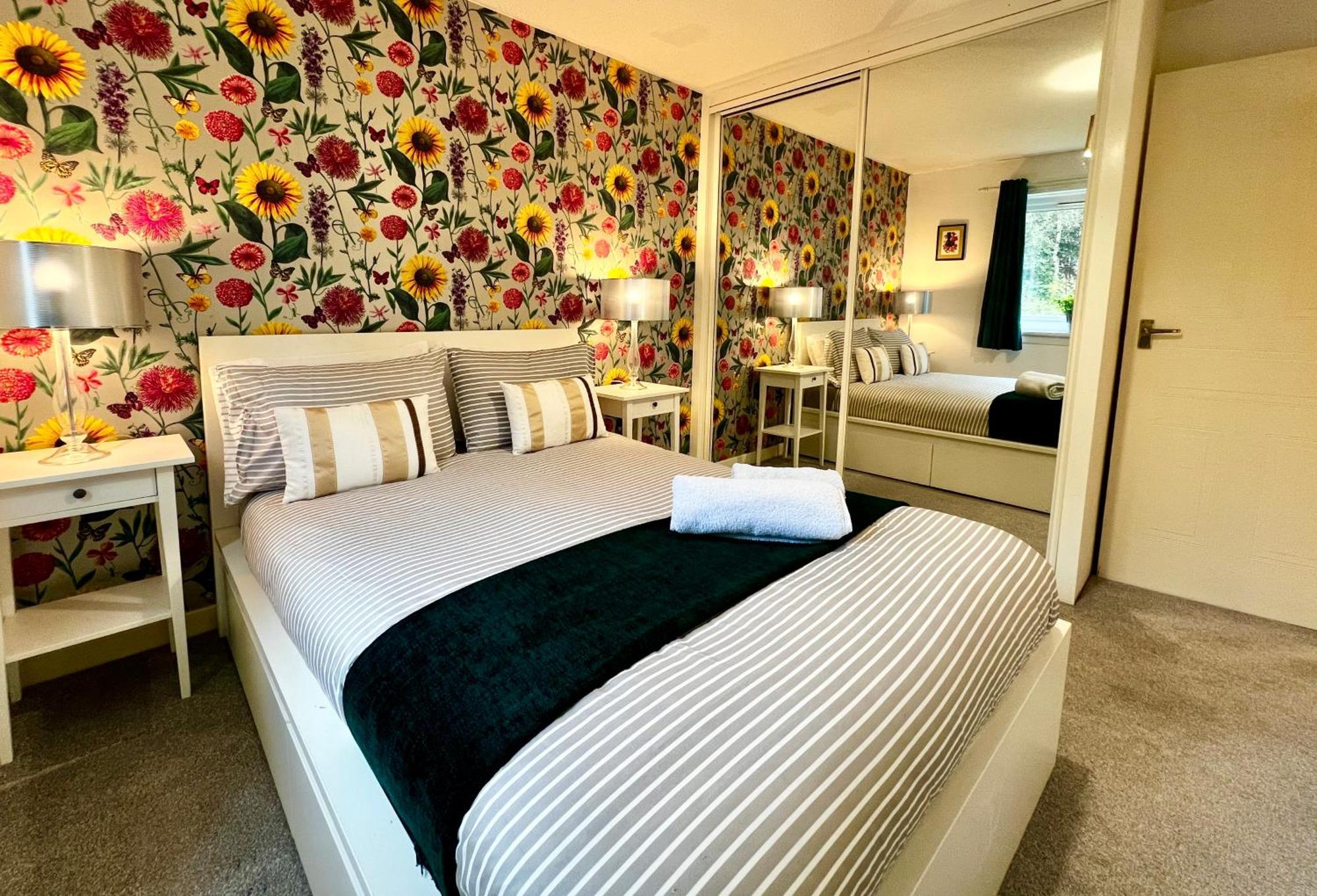 דירות גלאזגו Ground Floor Flat With Free Parking & Wifi מראה חיצוני תמונה
