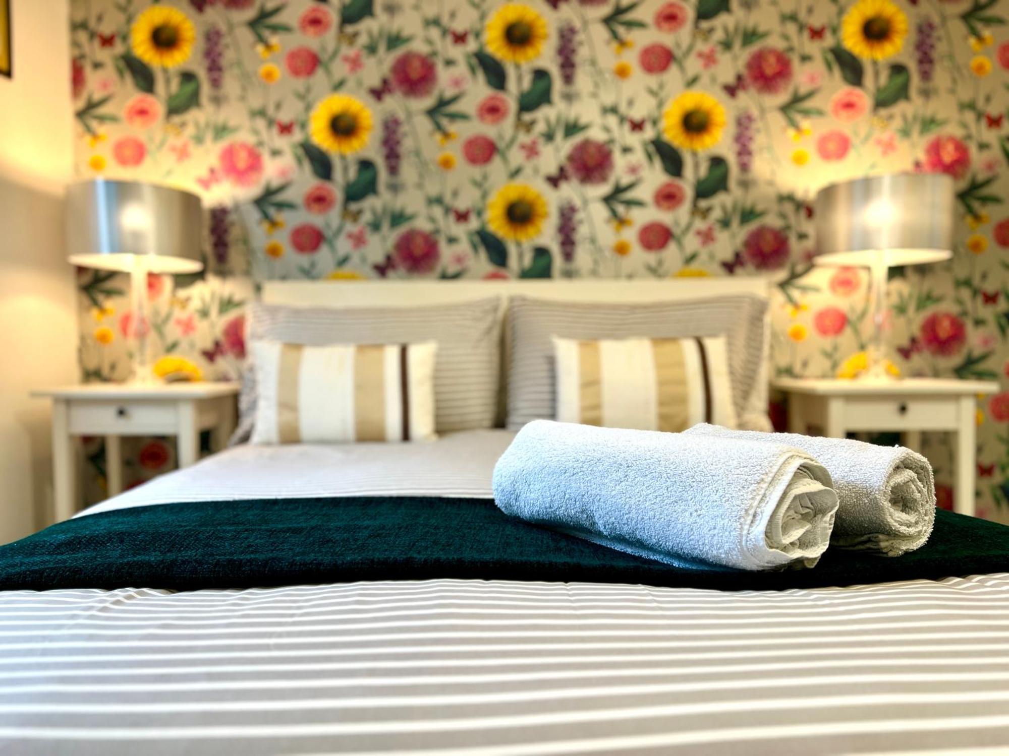 דירות גלאזגו Ground Floor Flat With Free Parking & Wifi מראה חיצוני תמונה